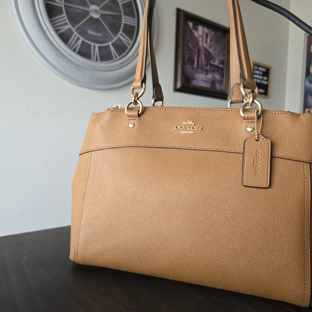 Coach Caramel Leather Savannah Carryall Bag - Picture 1 of 8